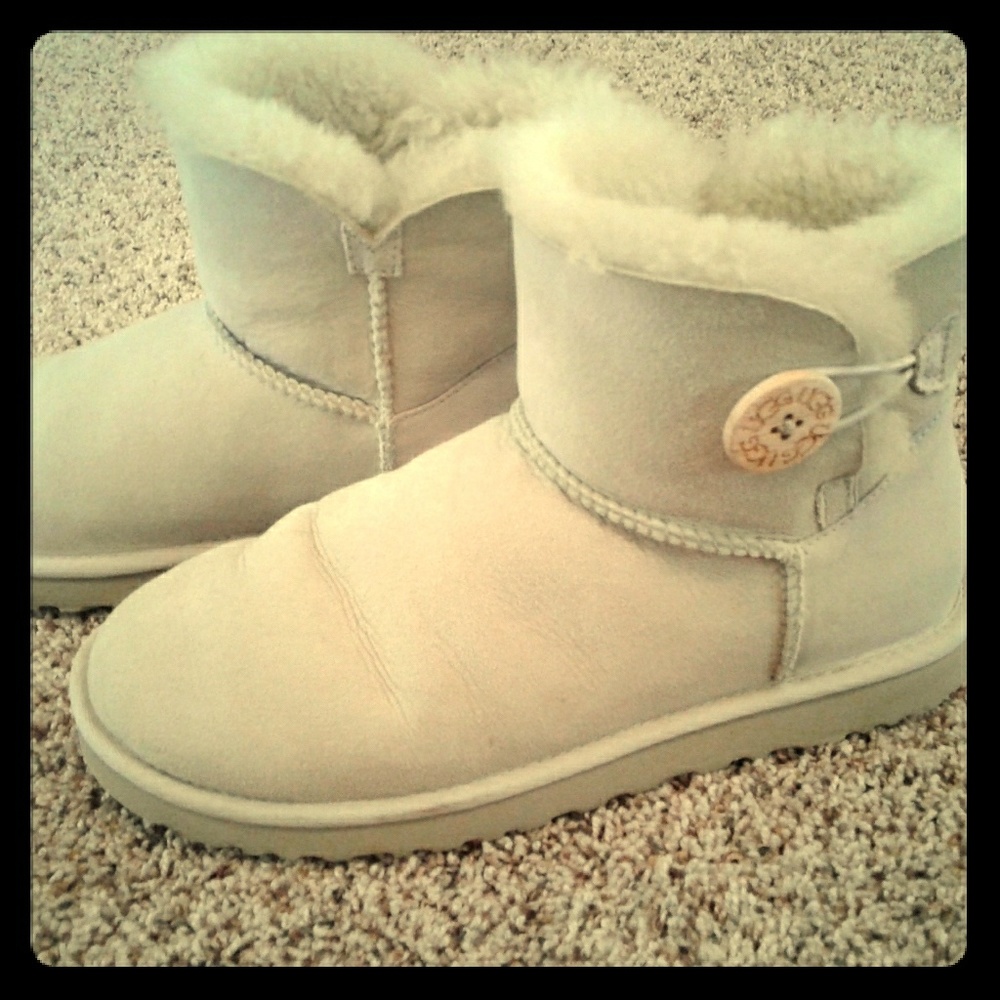 Ugg Bailey Button boots